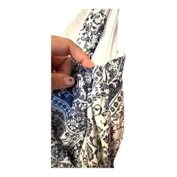 NWOT Women’s One Clothing Los Angeles Bandana Romper Medium - Picture 4 of 7